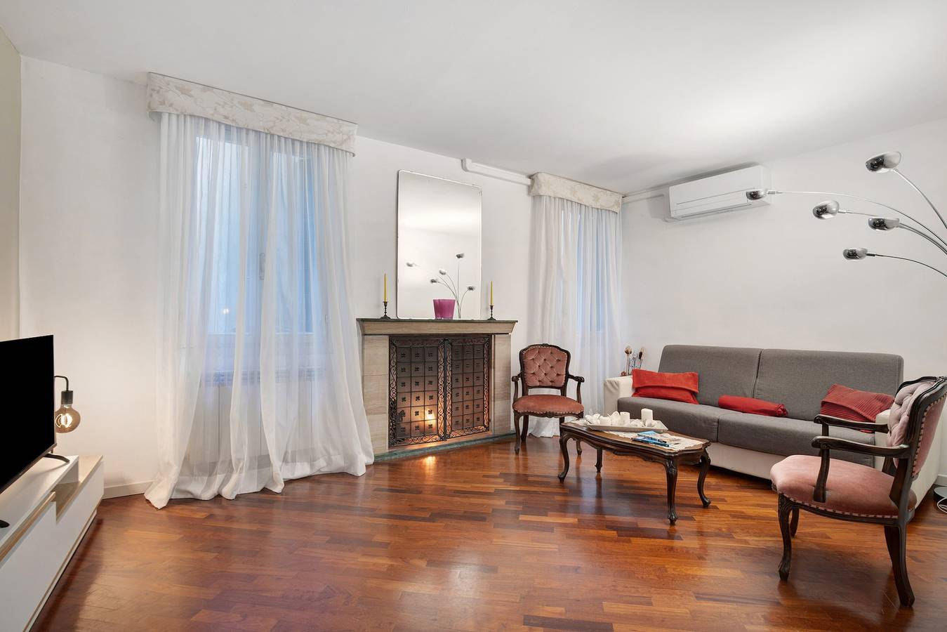 Entire apartment, Apartment 'Residenza Correr near San Marco' with Wi-Fi and Air Conditioning in Venice, Venice Province
