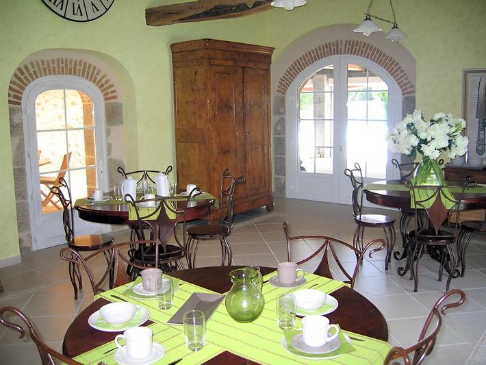 Chambre d’hôte pour 2 personnes, avec piscine et jardin dans les Deux-Sèvres - 4