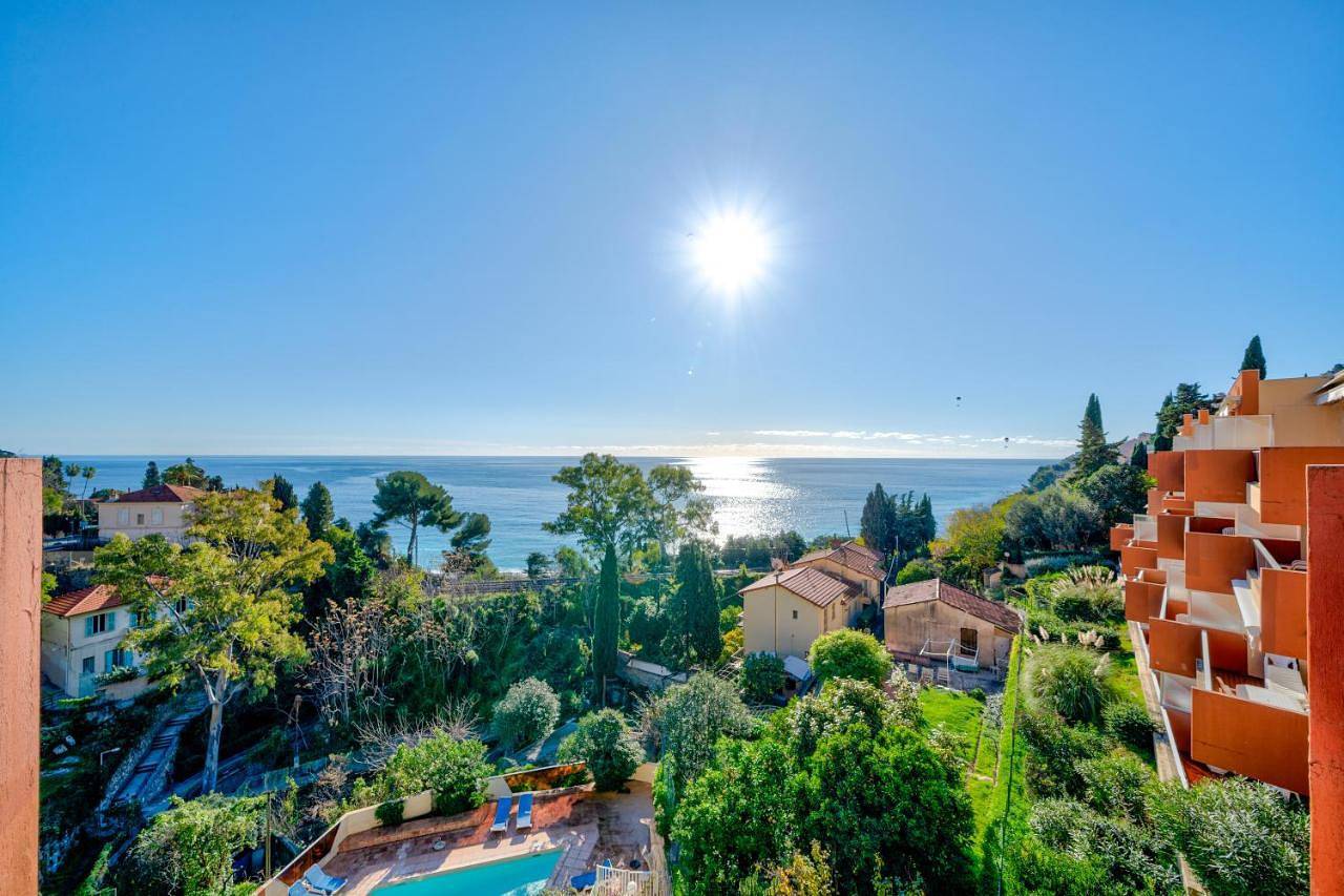 Résidence "Le Golfe Bleu" in Roquebrune-Cap-Martin, Côte méditerranéenne (France)