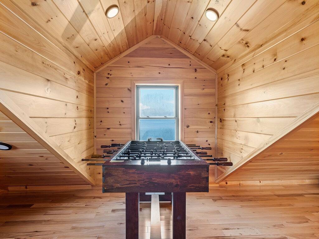 Toledo Bend Log Cabin - brandneu, Lakefront - beobachten Sie Sonnenuntergänge über 3 Meilen in Toledo Bend Reservoir