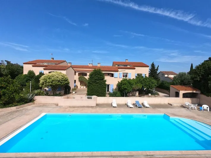 Apartamento de vacaciones para 4 personas, con piscina y terraza - 1