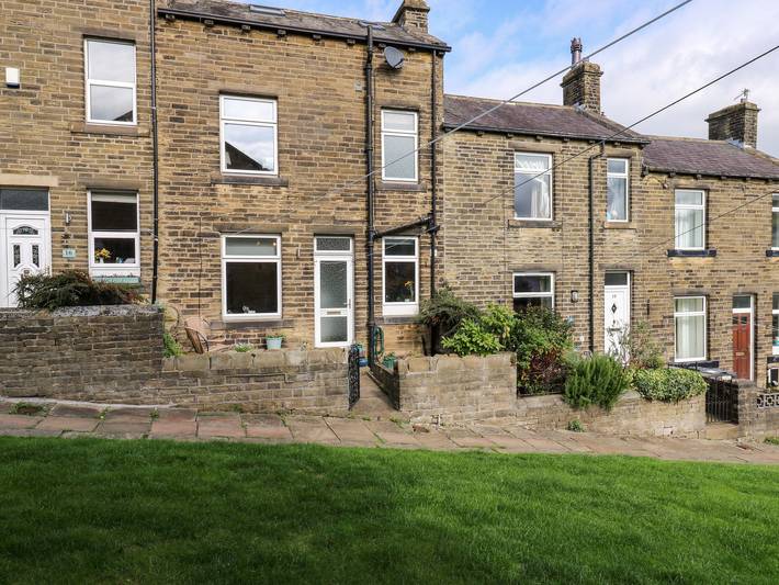 Cottage for 5 people, with garden in Haworth