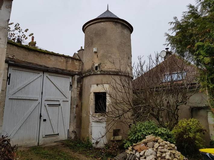Location de vacances pour 2 personnes, avec jardin ainsi que terrasse et vue à Escolives-Sainte-Camille - 2