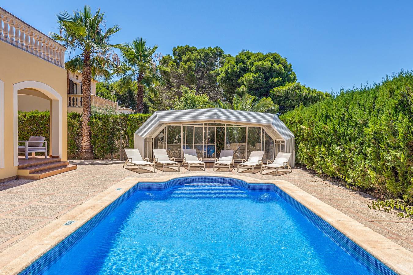 Superbe maison de vacances "Villa Paula" avec terrasse, jardin, piscine et Wi-Fi in Sa Ràpita, Campos