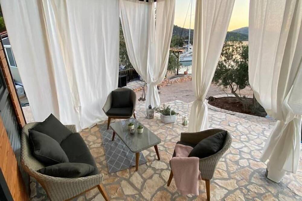 Appartamento intero, Appartamento di vacanza Murter (Ort) per 1 - 4 persone con 2 camere da letto - Appartamento di vacan in Kornati, Isole della Dalmazia