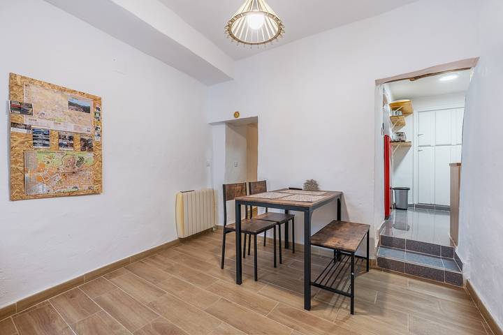 Entire apartment, Apartment 'Alicia's House' with Wi-Fi in Surroundings of Sierra Nevada, Güejar Sierra