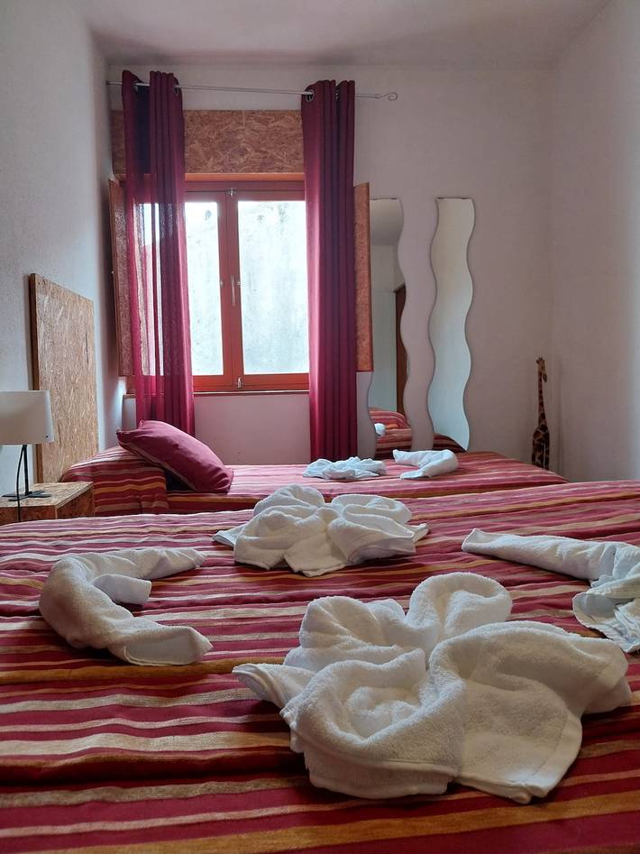 Gîte pour 8 personnes, avec balcon, animaux acceptés à Seia - 3