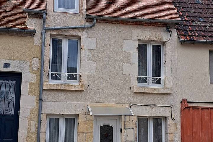 Townhouse in Sancerre, Central France in Sancerre, Región de Bourges
