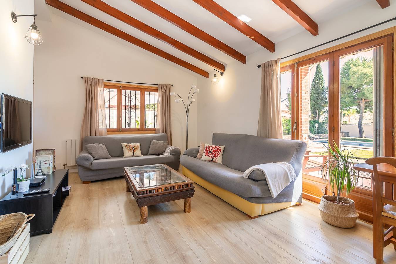 Casa de vacaciones "Las Yucas" que admite mascotas, con vistas a la montaña y Wi-Fi in Busot, Costa Blanca