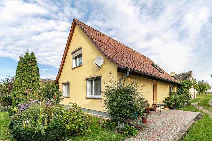 Ferienwohnung für 5 Personen, mit Garten in Angermünde