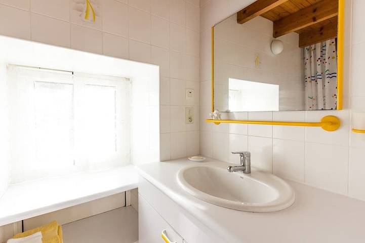 Appartement entier, Appartement \"Kerouac\", maison du 18ème avec Wifi, proche des plages de sable fin in Carnac, Côte des Mégalithes