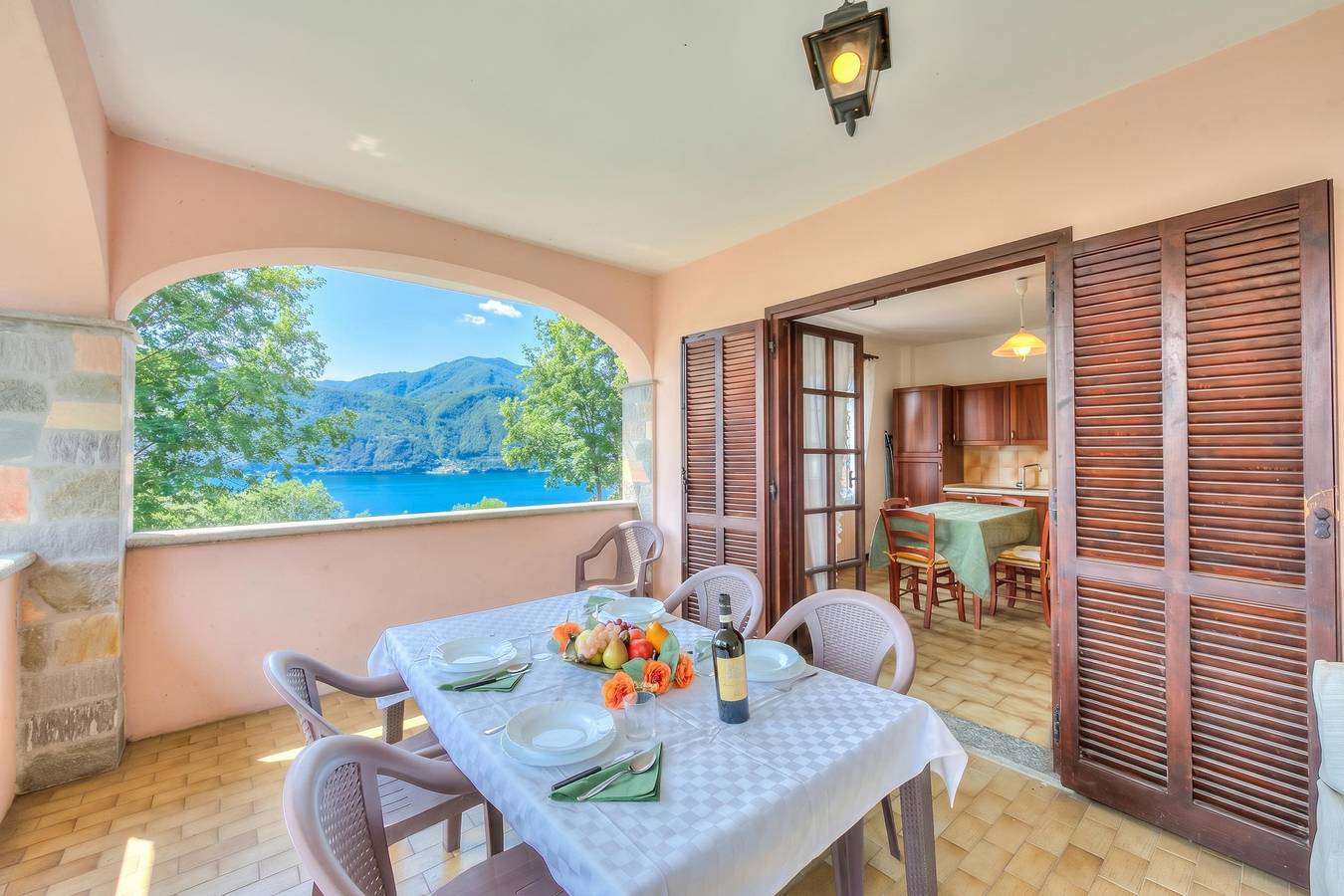 Casa Serena park and Lake View in Crabbia (Pettenasco), Comune di Pettenasco