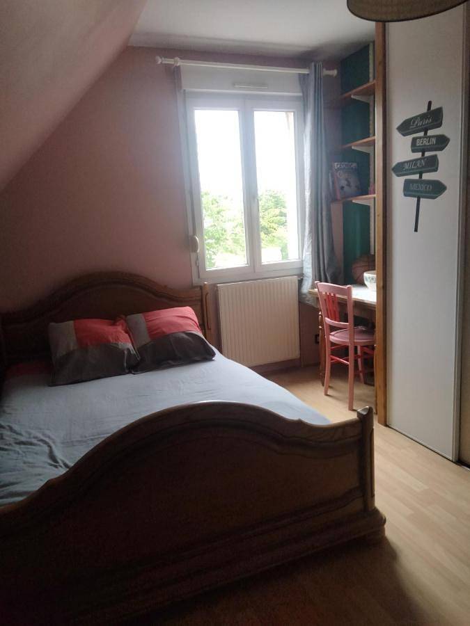 Gîte pour 8 personnes, avec vue et jardin à Teloché - 2