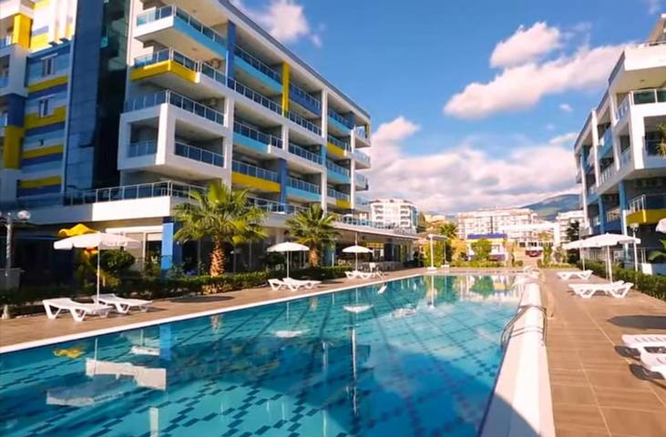 Ferielejlighed for 4 personer, med udsigt og have såvel som pool og sauna i Alanya