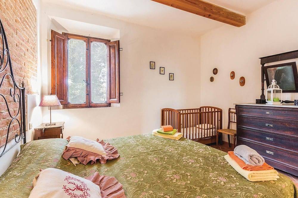 Prachtig huis met 5 slaapkamers in. in Crespina Lorenzana, Provincie Pisa