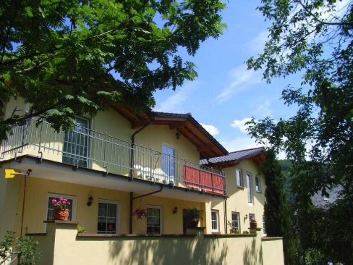 Ferienhaus für 4 Personen, mit Balkon und Garten in Wolf