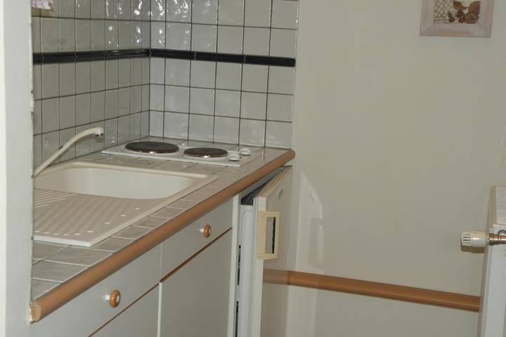 Location de vacances pour 3 personnes, avec piscine ainsi que jardin et terrasse à Saint-Macaire - 4