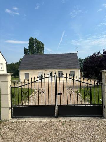 Gîte pour 6 personnes, avec terrasse et jardin à Saint-Romain-sur-Cher