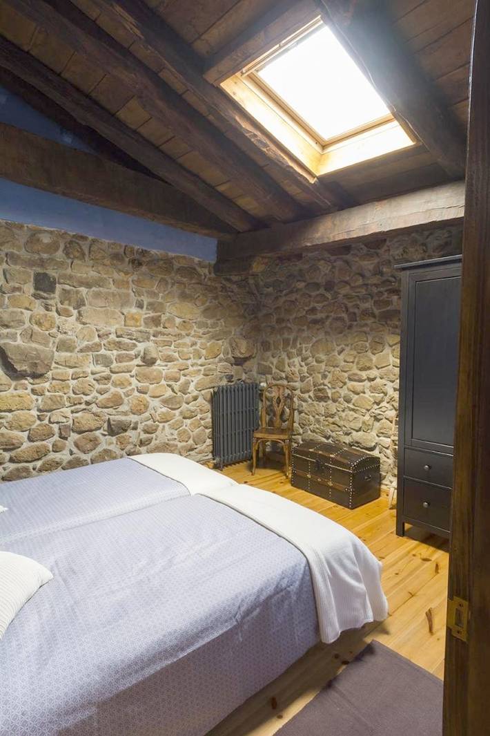 Casa rural para 6 personas, con jardín y vistas, Familias con niños en Valle del Nansa - 4