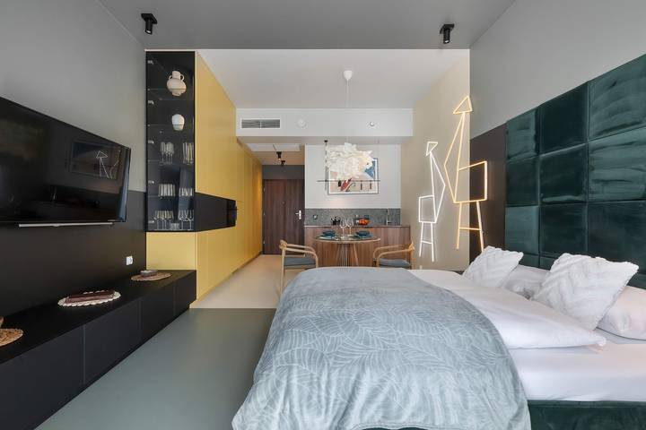 Apartament wakacyjny dla 2 osób, z Jacuzzi i Ogród oraz Basen w Szczecin