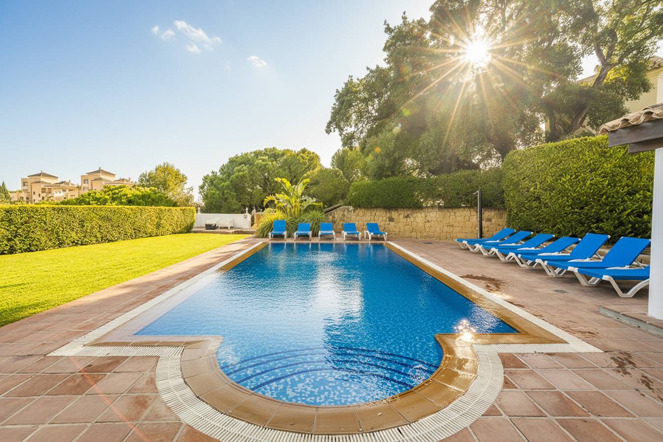 Cubo's Casa La Paloma in Marbella Oost, Marbella