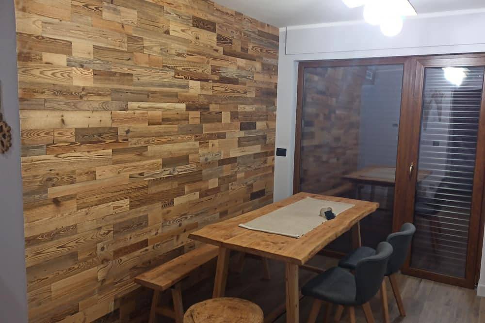 Bilocale ristrutturato per vacanza Prato Nevoso 4 persone in Prato Nevoso, Artesina