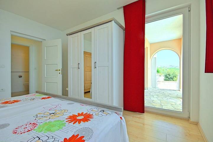 Maison de vacances avec vue fantastique sur la mer et la piscine - offre printanière du 27. 4.-19. 5 in Labin, Côte Est de l'Istrie