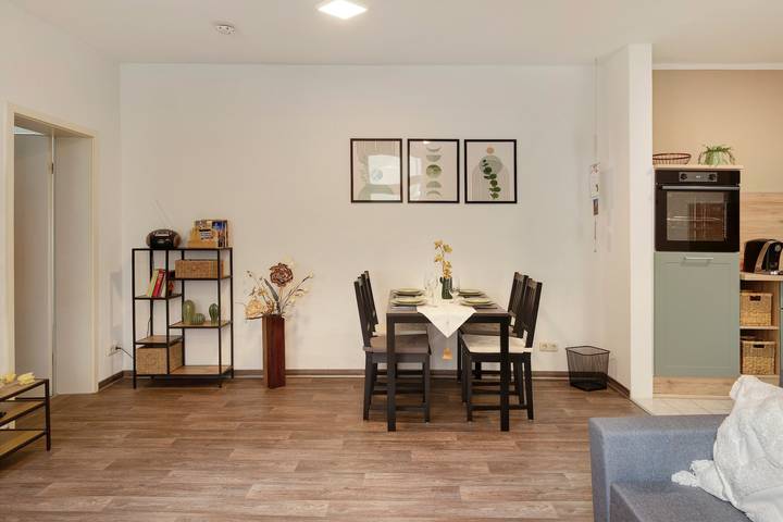 Ganze Wohnung, Ferienwohnung 'Innenstadt Quartier' in Neuruppin, Ruppiner Seenland