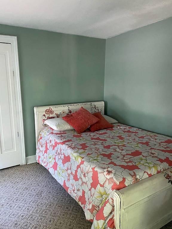 Experience Tecumseh charm, just a quick 27-min drive to speedway fun in Lenawee County