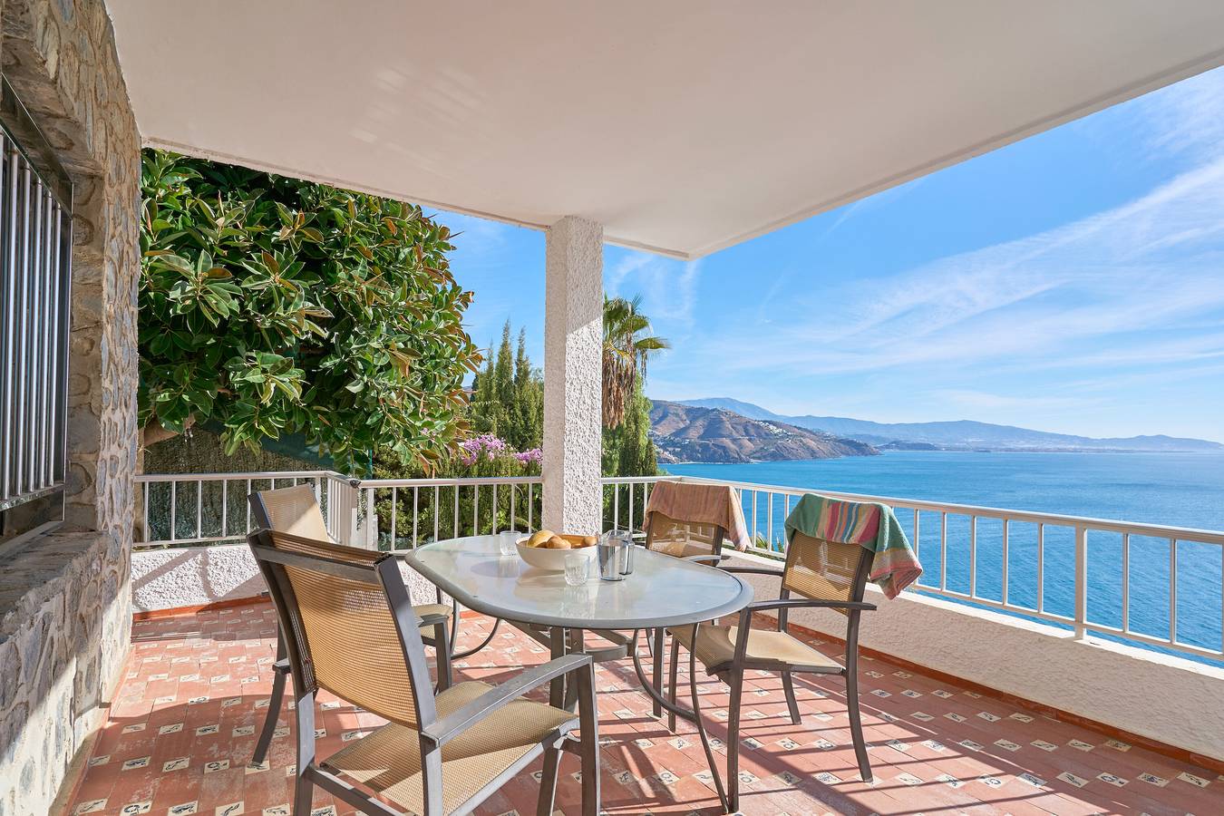 Villa 'El Nido' mit Meerblick, Wlan und Klimaanlage in Los Pinos (Almuñecar), Almuñecar