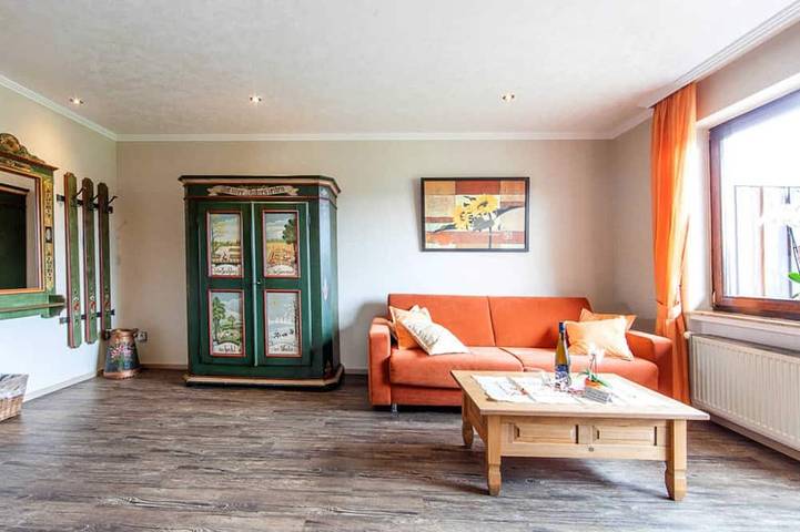 Ferienwohnung für 2 Personen, mit Balkon und Garten - 1