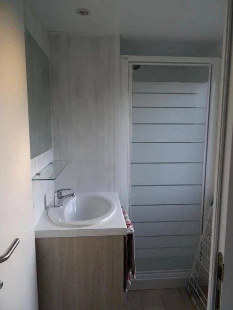 Mobil home pour 6 personnes, avec sauna et bassin pour enfant, animaux acceptés à Pouldreuzic - 4