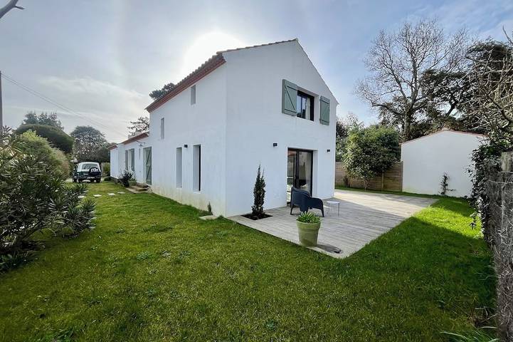 Location de vacances pour 8 personnes dans Plage de la Clère