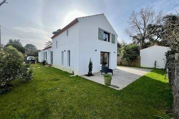 Location de vacances pour 8 personnes dans Plage de la Clère