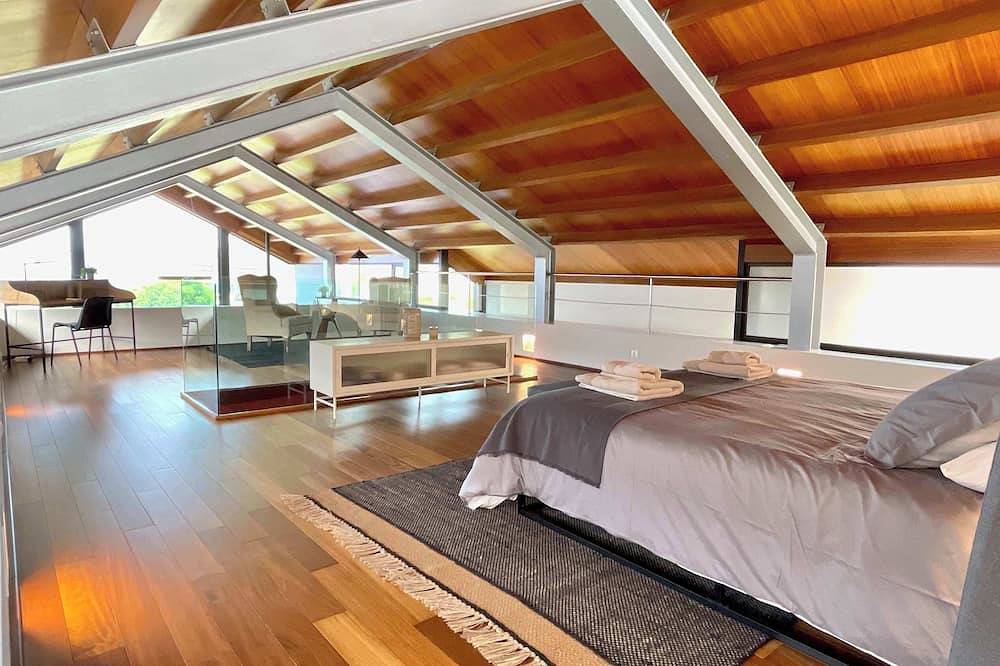 The Cliffs - Oceanlight in O Vicedo, Galician Coast