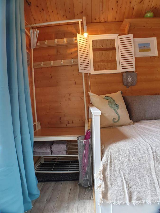 Camping für 2 Personen, mit Terrasse und Garten sowie Ausblick an der Nordsee - 3