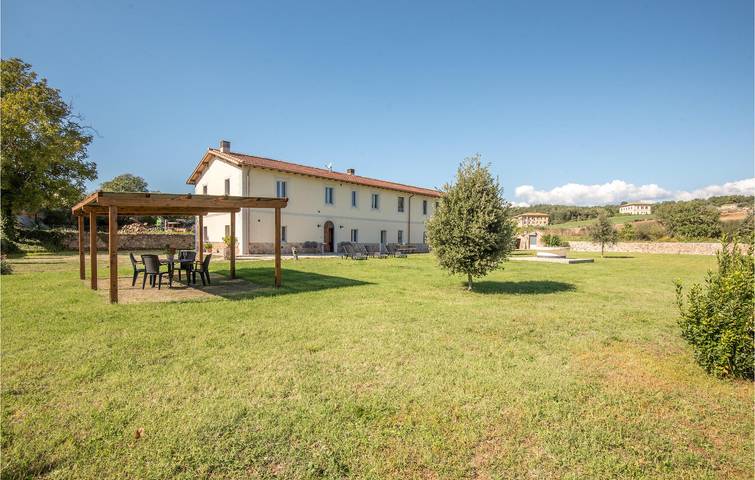 Ferienhaus für 10 Personen, mit Garten in Civitella Paganico
