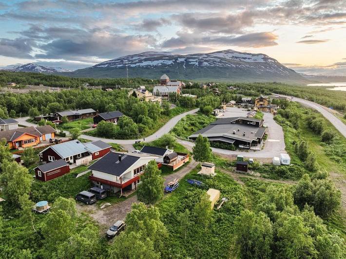 Location de vacances pour 6 personnes, avec jardin ainsi que vue et vue sur le lac à Abisko - 4
