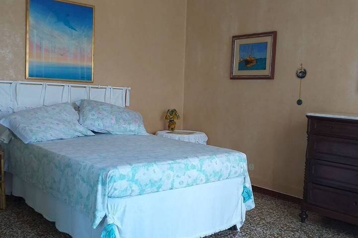 Location de vacances pour 5 personnes, avec jardin ainsi que jacuzzi et balcon dans Ospedaletti - 2