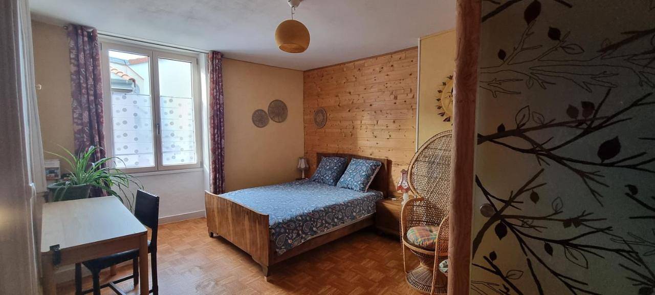Appartement entier, One-Bedroom Apartment in Beaumont (Puy-de-Dôme), Parc naturel régional des Volcans d'Auvergne