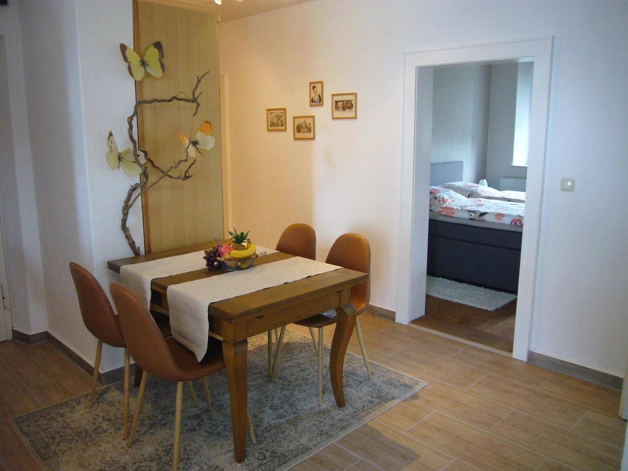 Ganze Wohnung, Ferienwohnung im alten Schulhaus - keine Monteure in Plech, Frankenalb