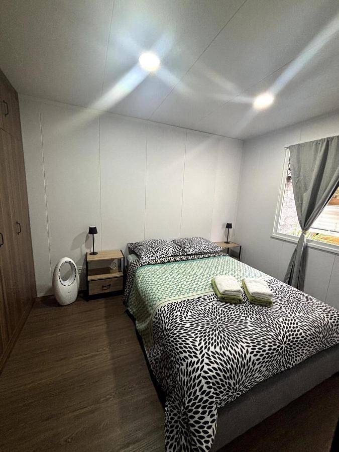 Location de vacances pour 4 personnes, avec jardin ainsi que piscine et terrasse dans La Bretagne - 3