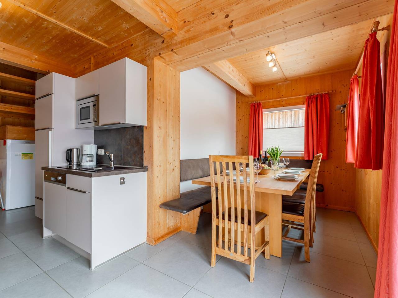 Luxe chalet aan de piste met sauna en bubbelbad in Rottenmanner und Wölzer Tauern, Hohentauern