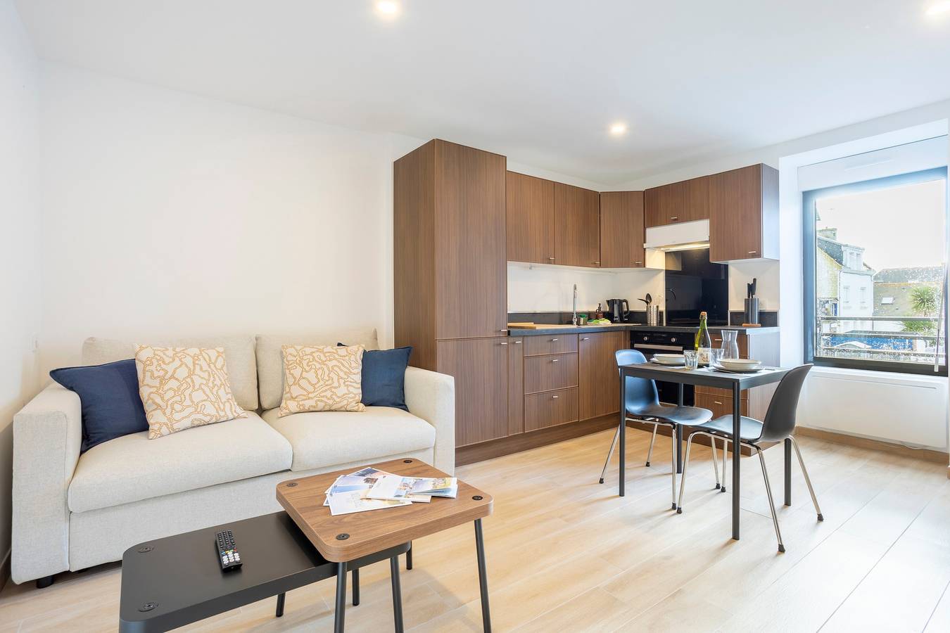 Studio entier, Ty Avel - Superbe studio au cœur de Le Guilvinec avec Wi-Fi in Guilvinec, Région de Quimper