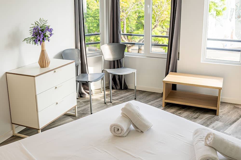 Ganze Wohnung, Casa 349h Stylish city centre apartments Alicante (First Floor) in El Barrio, Alicante