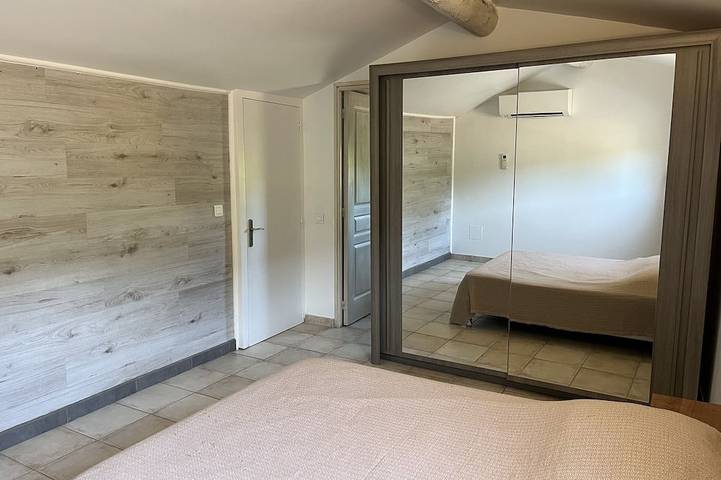 Villa pour 6 personnes, avec jardin ainsi que piscine et terrasse dans Fautea - 4