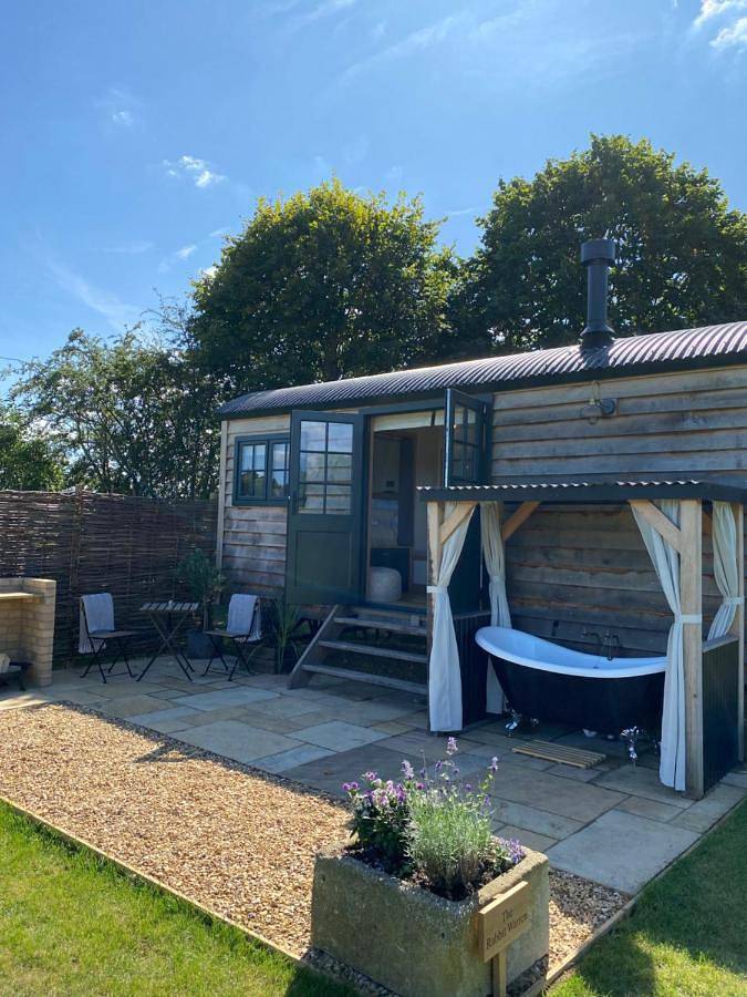 Entire apartment, One-Bedroom Apartment in Ketton, Rutland