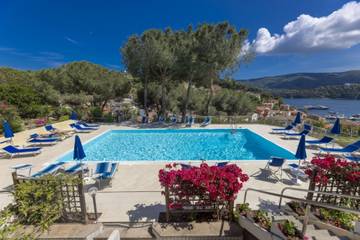Location De Vacances pour 4 Personnes dans Porto Azzurro, Ile d'Elbe, Photo 3