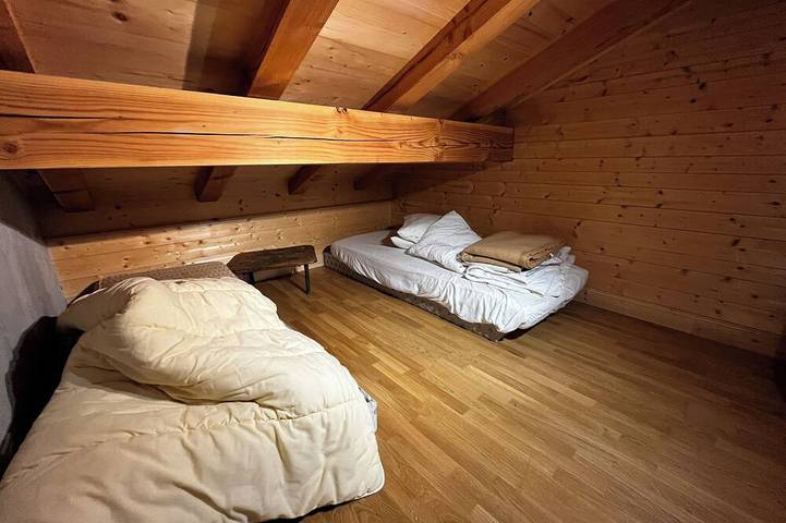 Gîte pour 12 personnes, avec balcon et jardin à Praz de Lys - 4