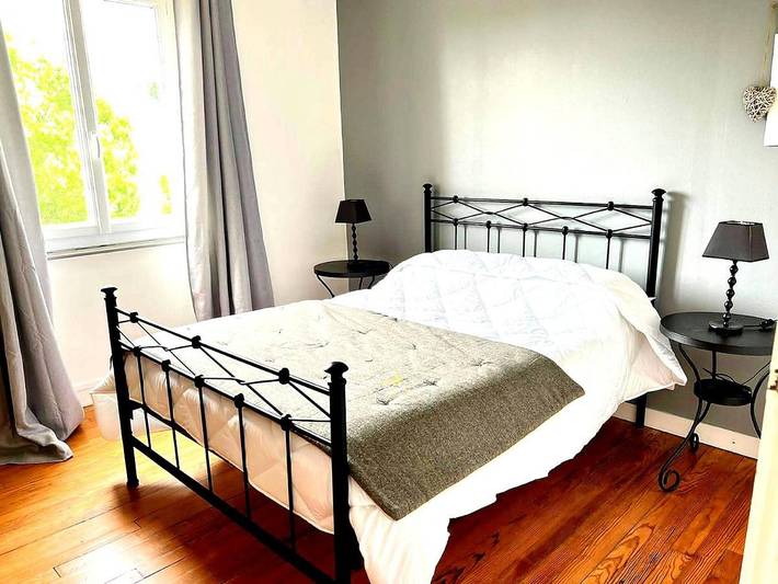 Location de vacances pour 6 personnes, avec terrasse et jardin, animaux acceptés dans Plage Pors Carn - 3